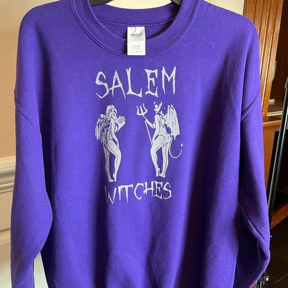 Salem MA witches pullover - Picture 5 of 5